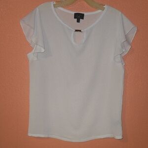 Laura Cruz White Ruffle Sleeve Top